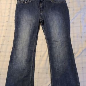 Wrangler Womens jeans Size 17x32